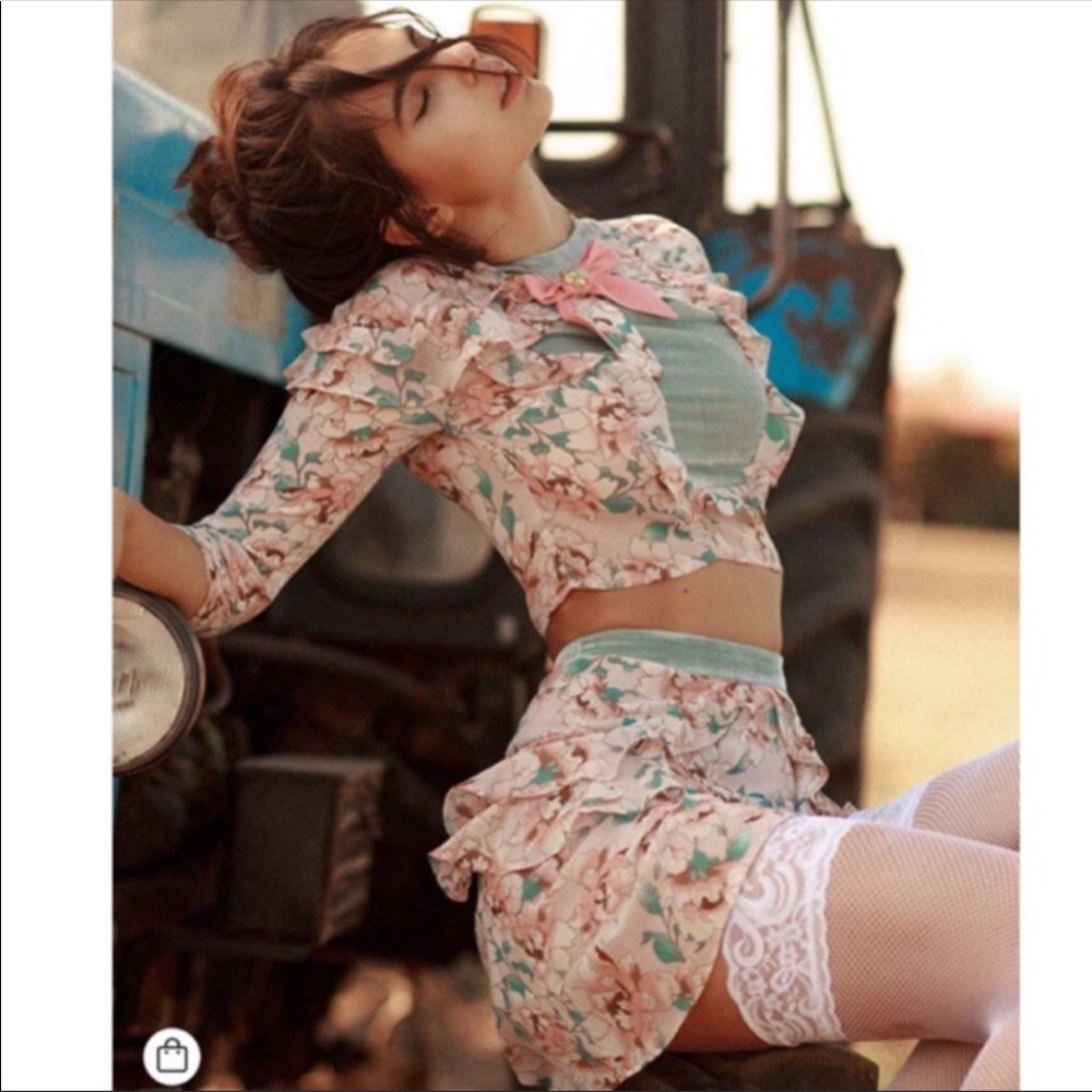 For love and lemons blossom set